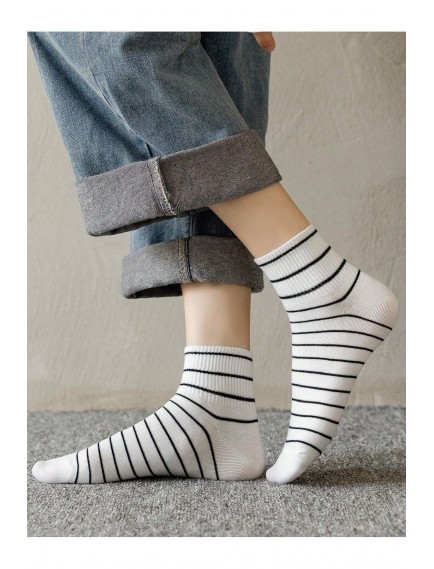 6 Çift Yarım Konç Kalp Desenli Beyaz Unisex Kolej Tenis Çorap