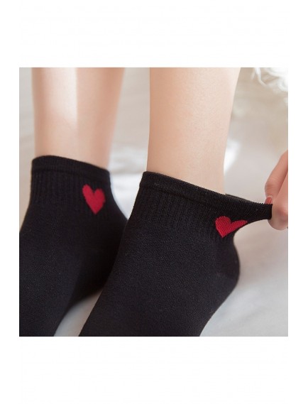 8 Çift Siyah Beyaz Kalp Desenli Yarım Konç Kadın Çorap